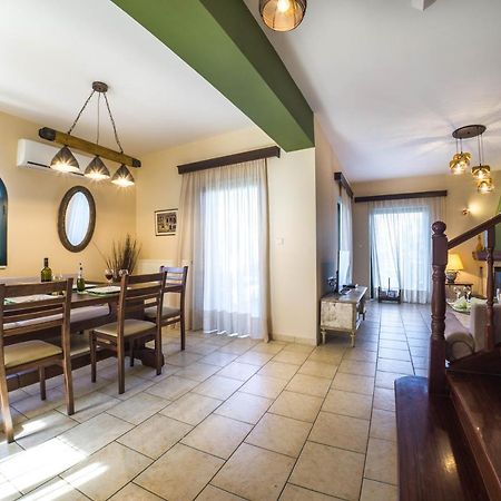 Joya Luxury Villas Kypseli Exterior foto